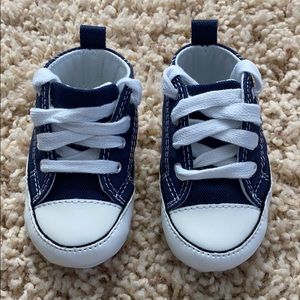 NWOT Converse Chuck Taylor First Star Crib Shoe